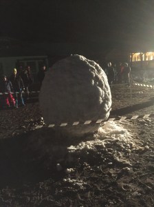 Biggest Snowball Ever Paul Wiersbinski Foto: Christa Linossi